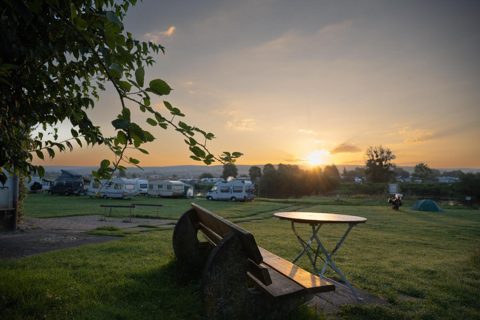 Camping Am Bootshaus Beverungen Exterior foto